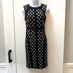 Donna Morgan black and‎ cream sheath dress with gold zip woman’s size 2